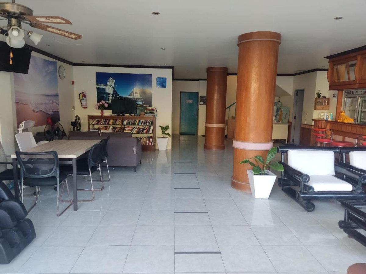 Holidays House Karon Exterior photo